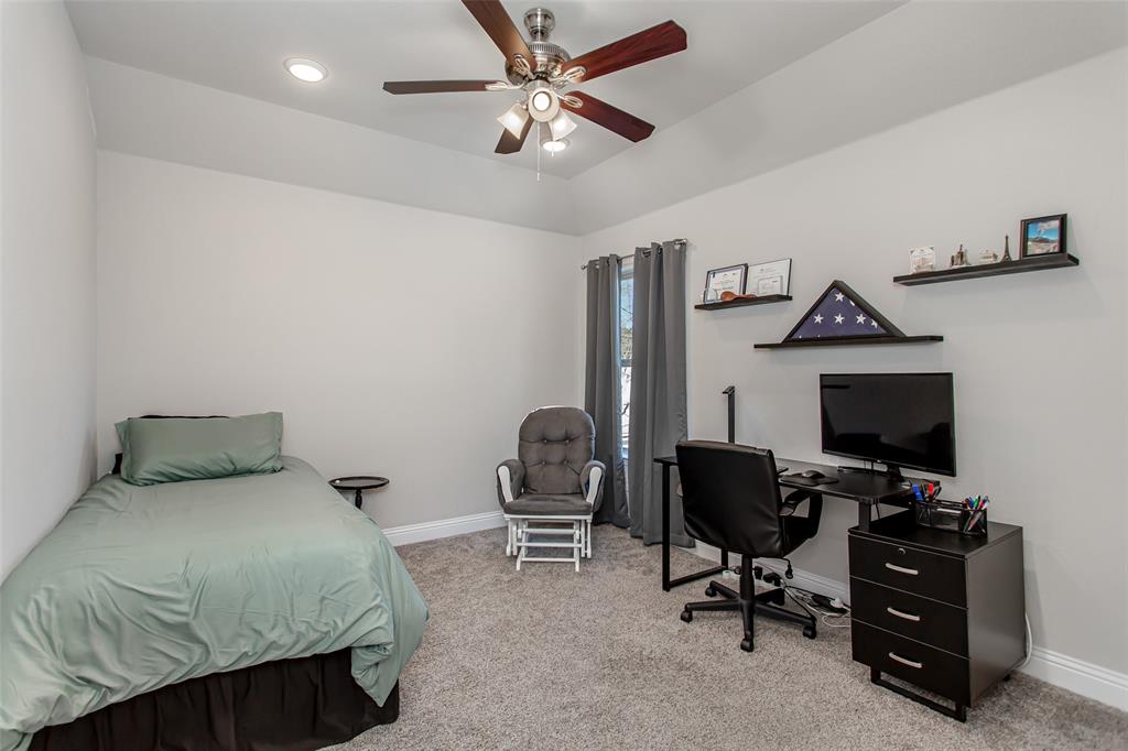 2219 Cochran Street Irving, TX 75062 - Photo 33 of 40