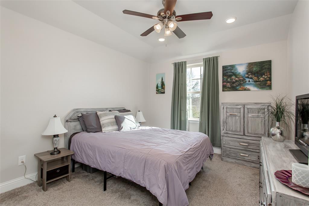 2219 Cochran Street Irving, TX 75062 - Photo 36 of 40