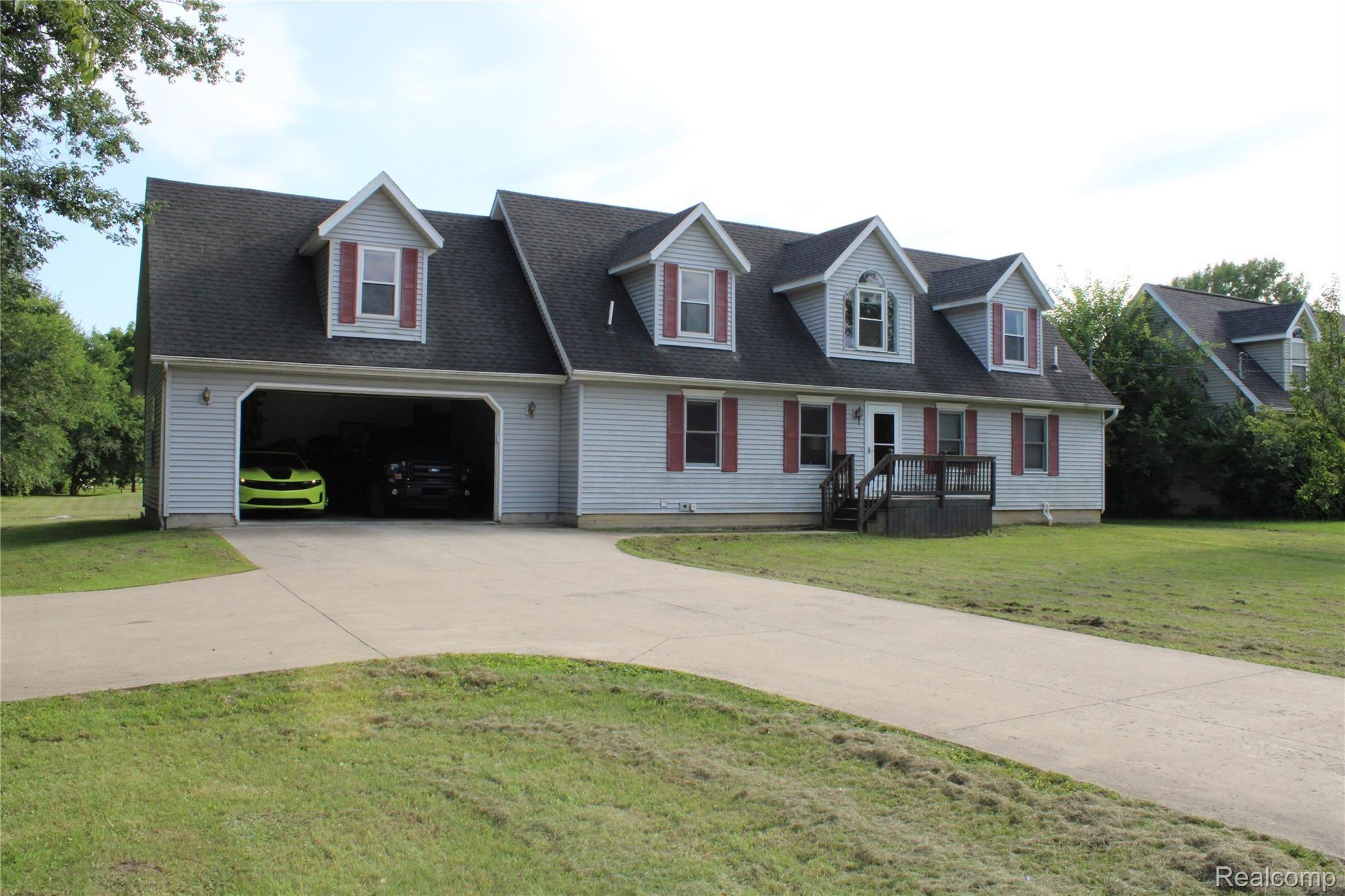 7203 Coldwater Road Flushing, MI 48433 - Photo 7 of 72 IMG_1538.JPG