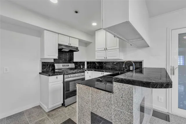 $2,400 | 5210 Woodrow Avenue, Unit B, Austin, TX 78756