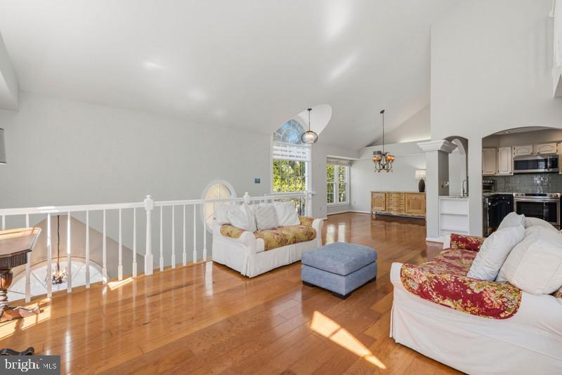 1473 Church Hill Place Reston, VA 20194 - Photo 7 of 35