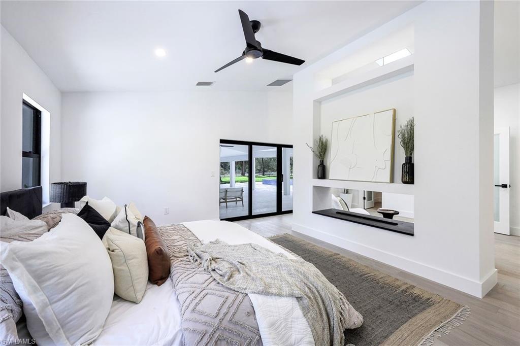 675 27th Street Southwest Naples, FL 34117 - Photo 16 of 47