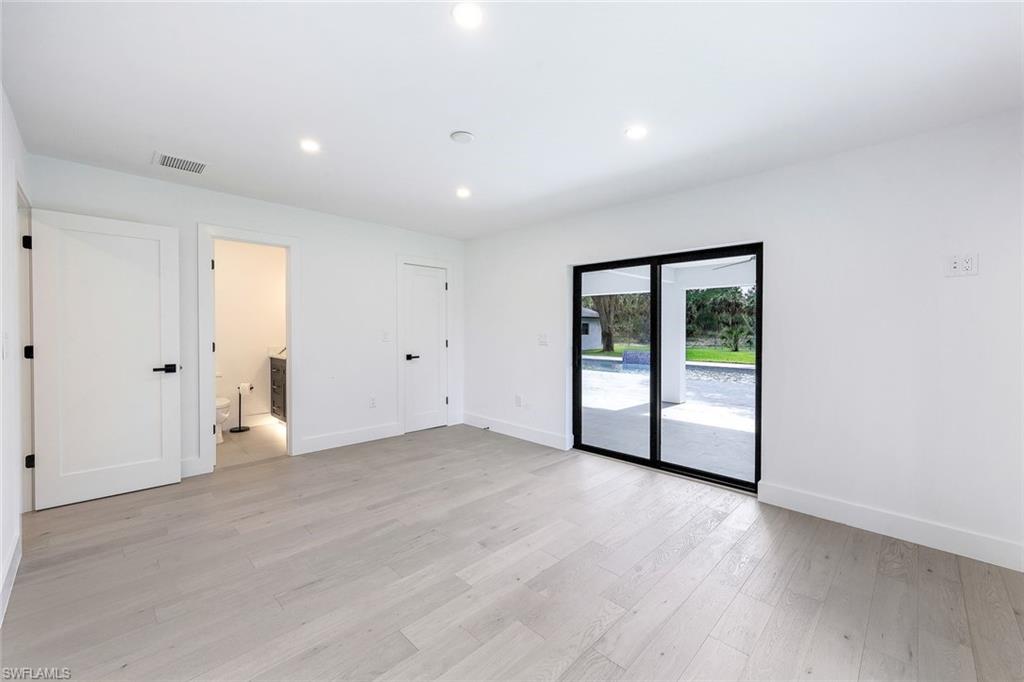 675 27th Street Southwest Naples, FL 34117 - Photo 21 of 47