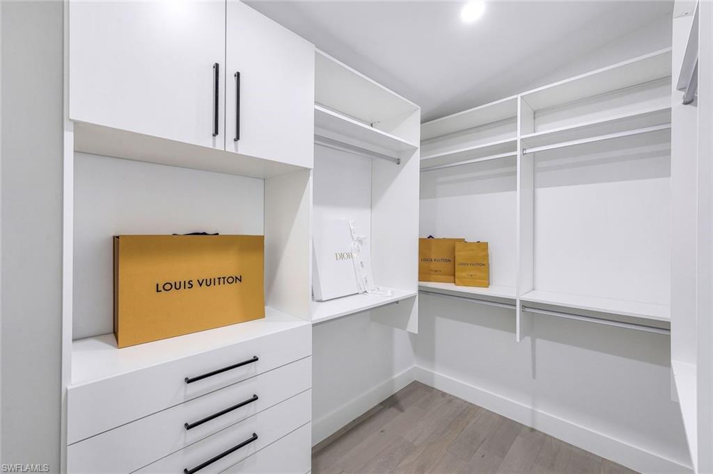 675 27th Street Southwest Naples, FL 34117 - Photo 27 of 47