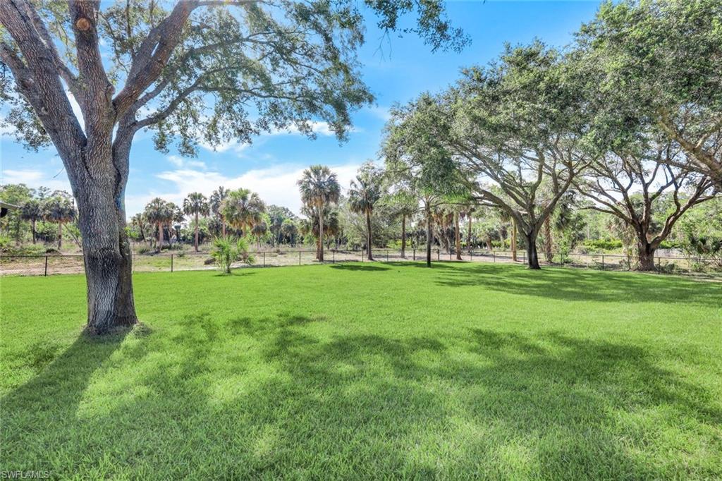 675 27th Street Southwest Naples, FL 34117 - Photo 38 of 47