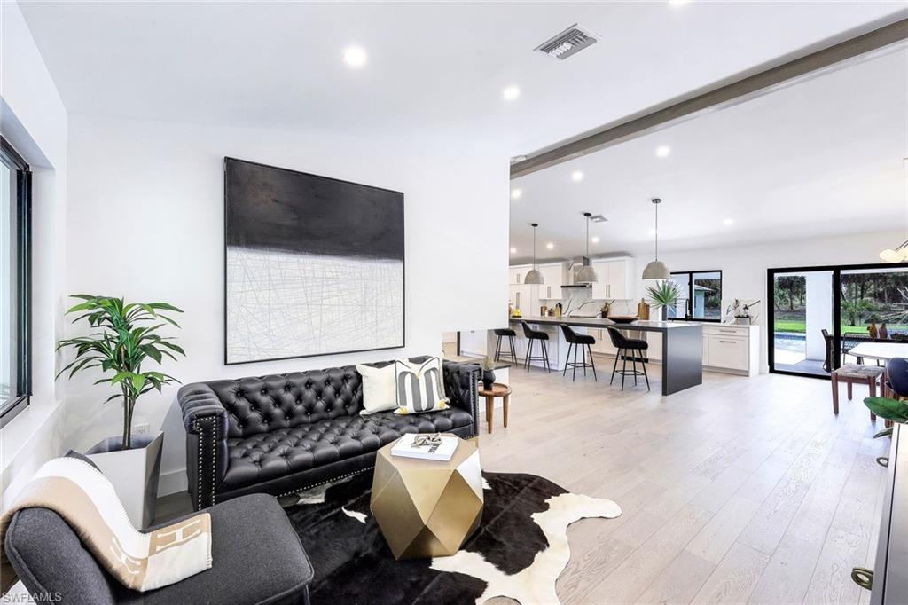 675 27th Street Southwest Naples, FL 34117 - Photo 4 of 47