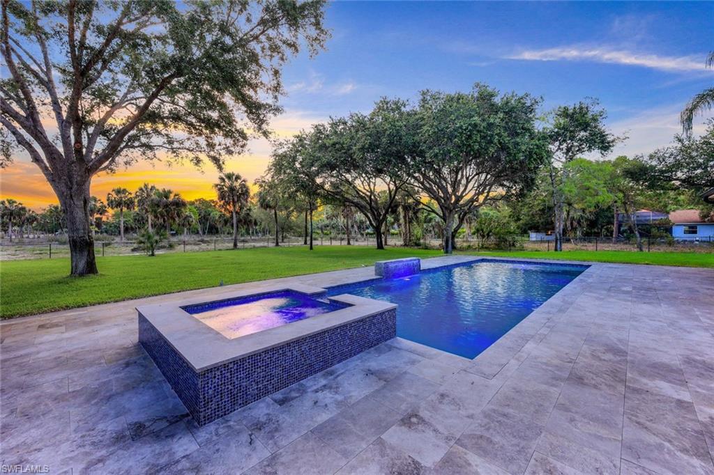 675 27th Street Southwest Naples, FL 34117 - Photo 41 of 47