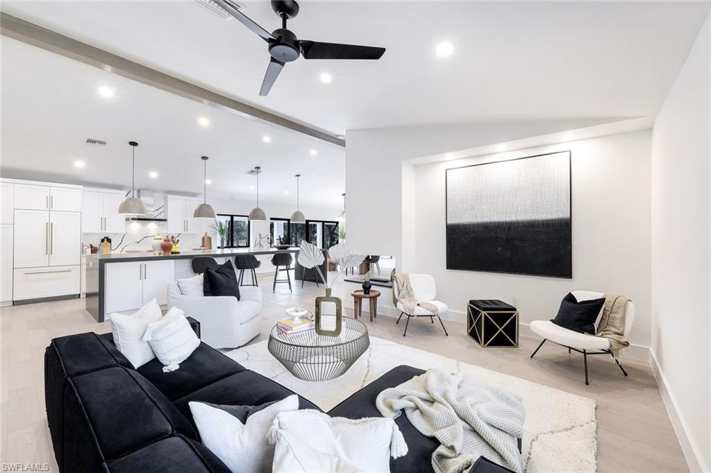 675 27th Street Southwest Naples, FL 34117 - Photo 6 of 47