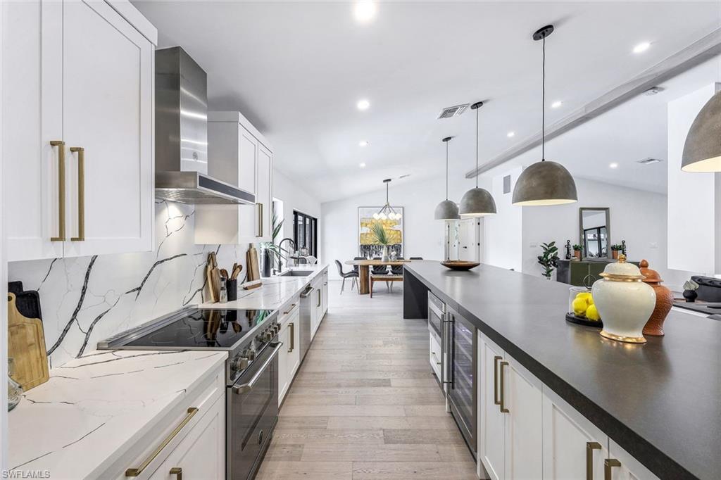 675 27th Street Southwest Naples, FL 34117 - Photo 8 of 47