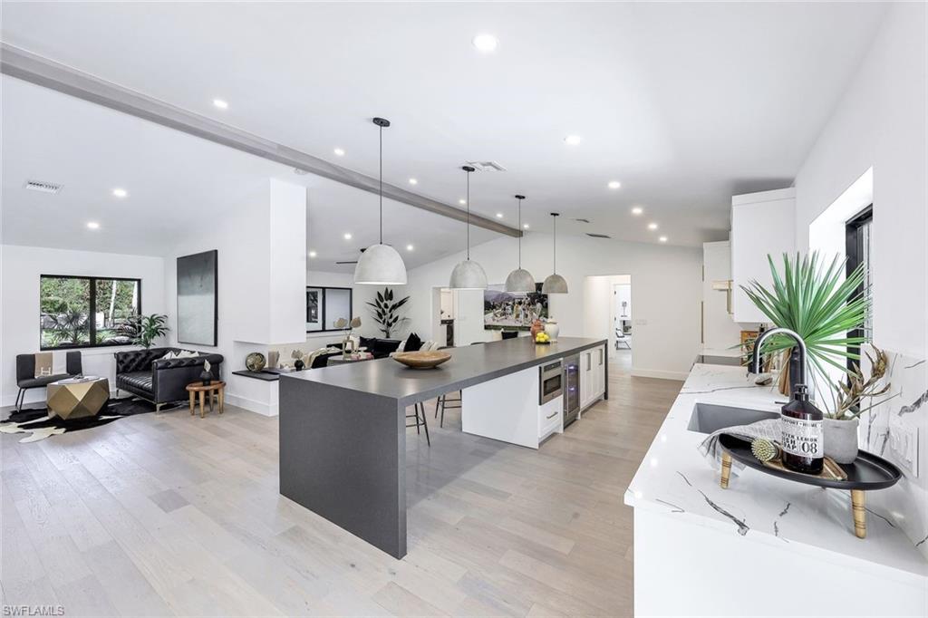 675 27th Street Southwest Naples, FL 34117 - Photo 9 of 47