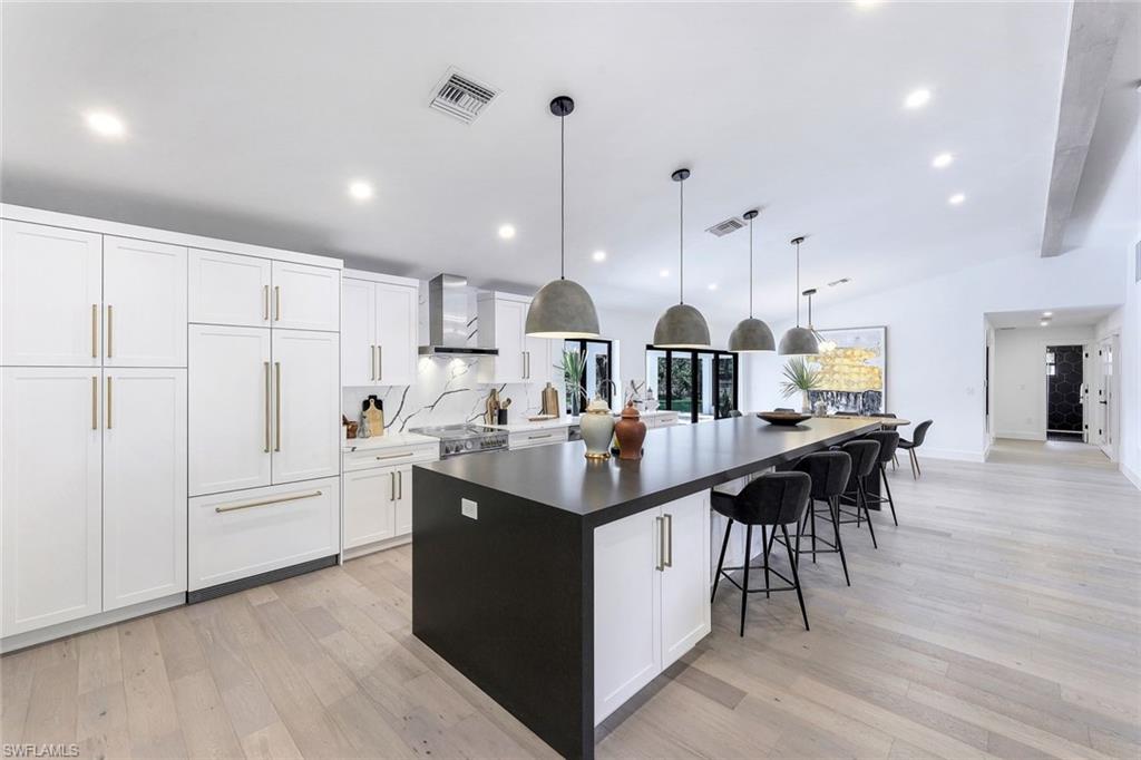 675 27th Street Southwest Naples, FL 34117 - Photo 10 of 47