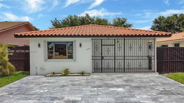 $3,700 | 895 West 39th Place, Unit 1, Hialeah, FL 33012