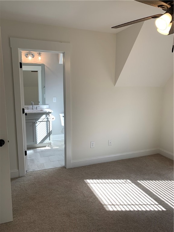 18 Ridge Knoll Circle Greenville, SC 29607 - Photo 12 of 36