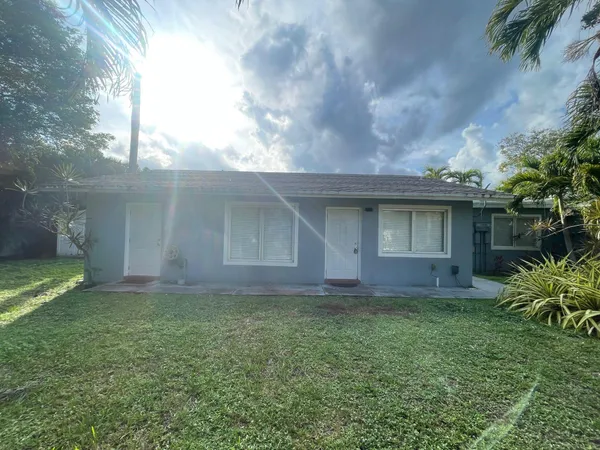 $790,000 | 35 Northeast 3rd Street, Dania Beach, FL 33004