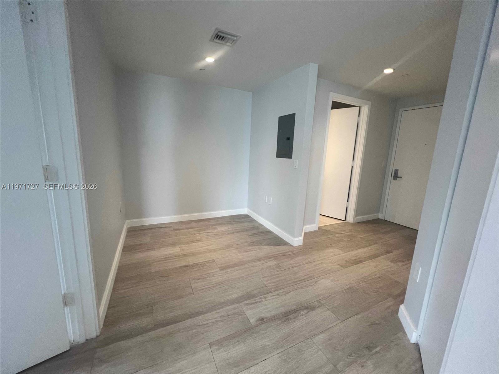 45 Southwest 9th Street, Unit 3703 Miami, FL 33130 - Photo 17 of 73