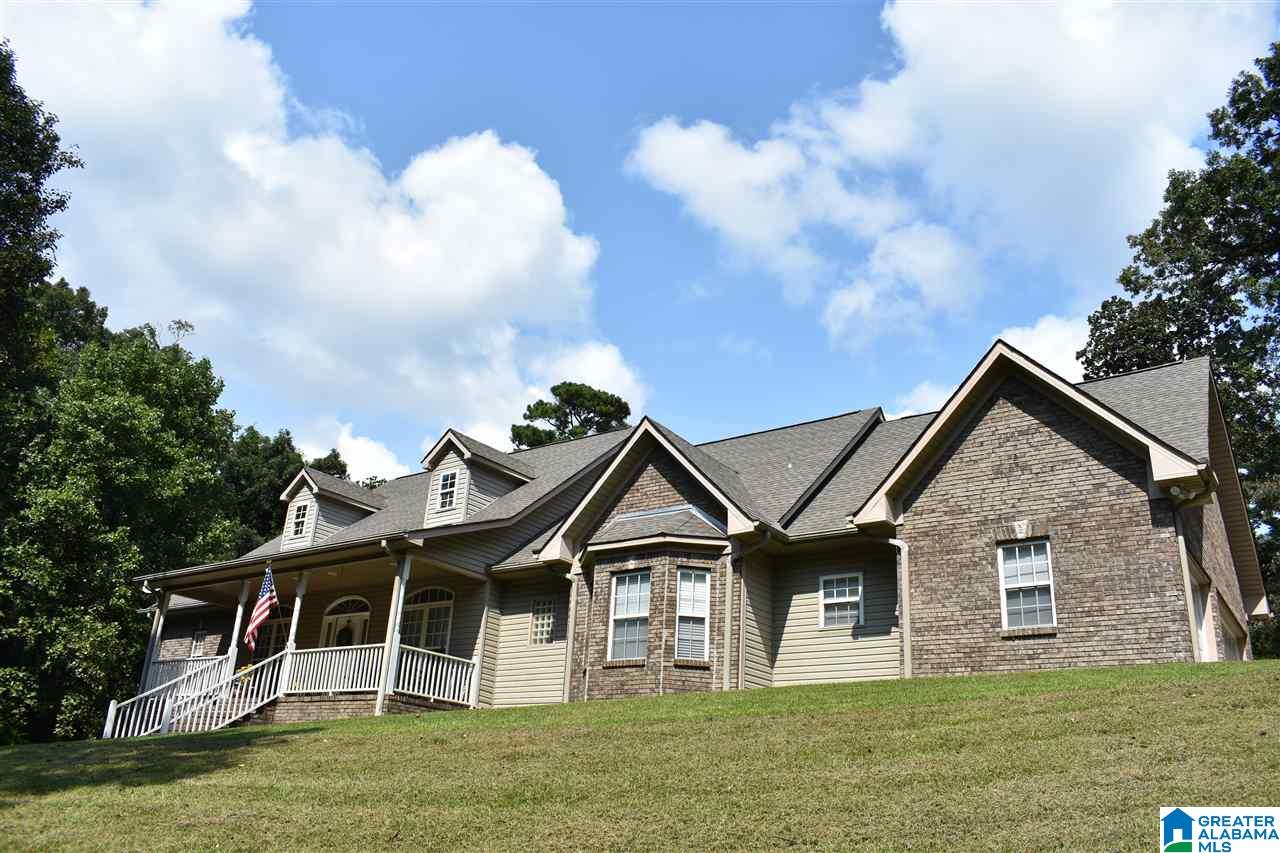 140 Wickstead Road Bessemer, AL 35023 - Photo 2 of 38