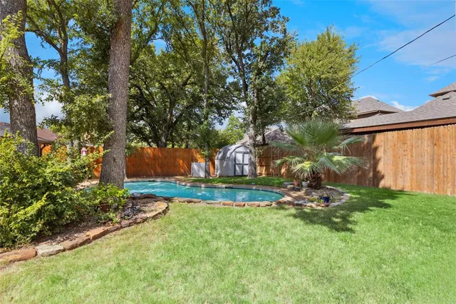 $439,000 | 7404 Forrest Lane, North Richland Hills, TX 76182