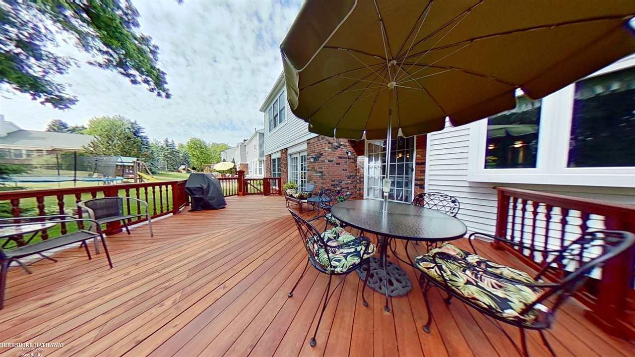 1188 Arms Court Rochester, MI 48307 - Photo 2 of 42 50014228-1.JPG