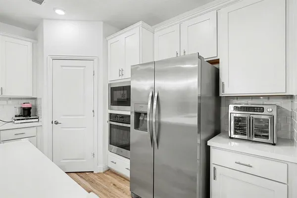 $485,000 | 213 Settlers Way, Euless, TX 76040