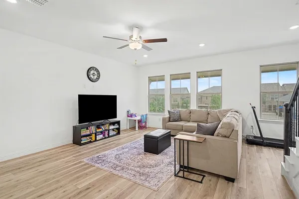 $485,000 | 213 Settlers Way, Euless, TX 76040