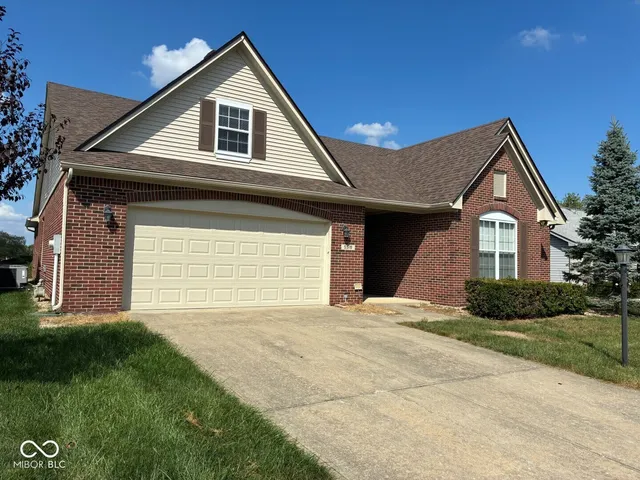 $1,895 | 5518 Bracken Drive, Indianapolis, IN 46239