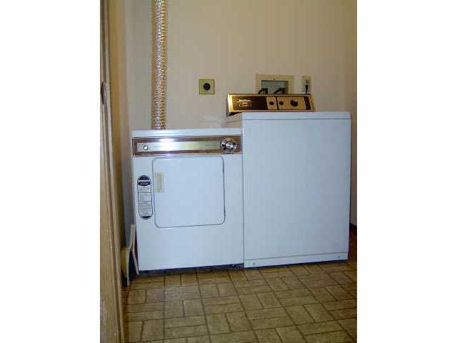 4145 Karl Road, Unit 325 Columbus, OH 43224 - Photo 11 of 16 Gallery Image 11