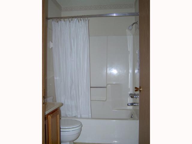 4145 Karl Road, Unit 325 Columbus, OH 43224 - Photo 10 of 16 Gallery Image 10