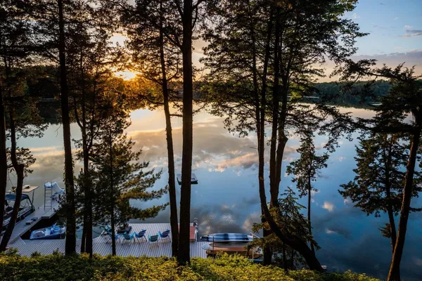 $2,275,000 | W4996 Robinson Drive, Elkhorn, WI 53121