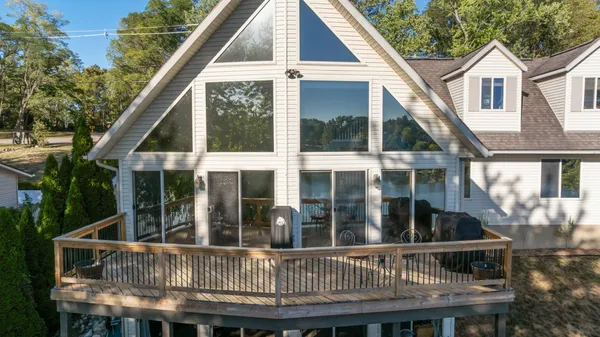 $799,900 | 11912 Waldron Road, Jerome, MI 49249