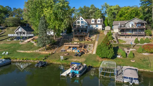 $799,900 | 11912 Waldron Road, Jerome, MI 49249