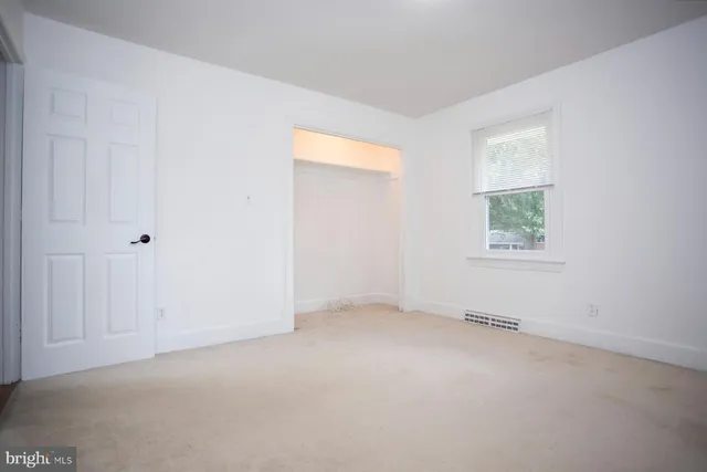 $525,000 | 115 Woodland Road, Fredericksburg, VA 22401