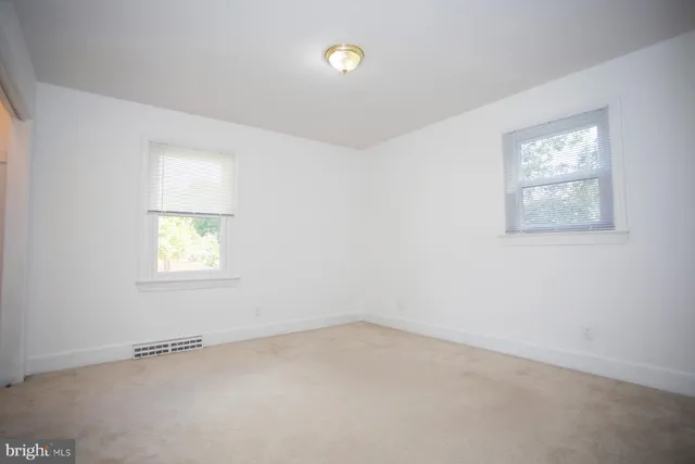 $525,000 | 115 Woodland Road, Fredericksburg, VA 22401