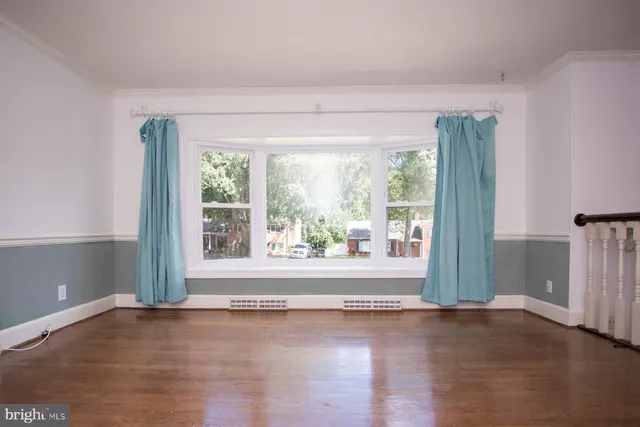 $525,000 | 115 Woodland Road, Fredericksburg, VA 22401