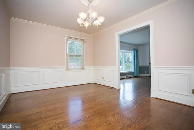 $525,000 | 115 Woodland Road, Fredericksburg, VA 22401