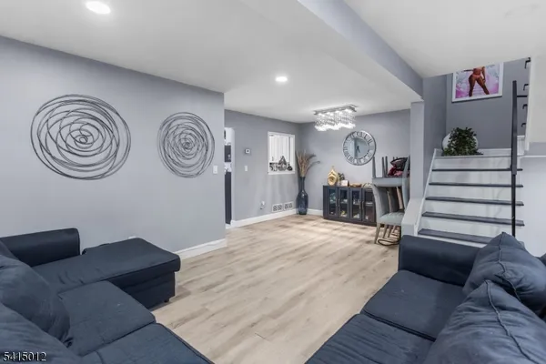 $389,900 | 40 Bennington Square, Hackettstown, NJ 07840