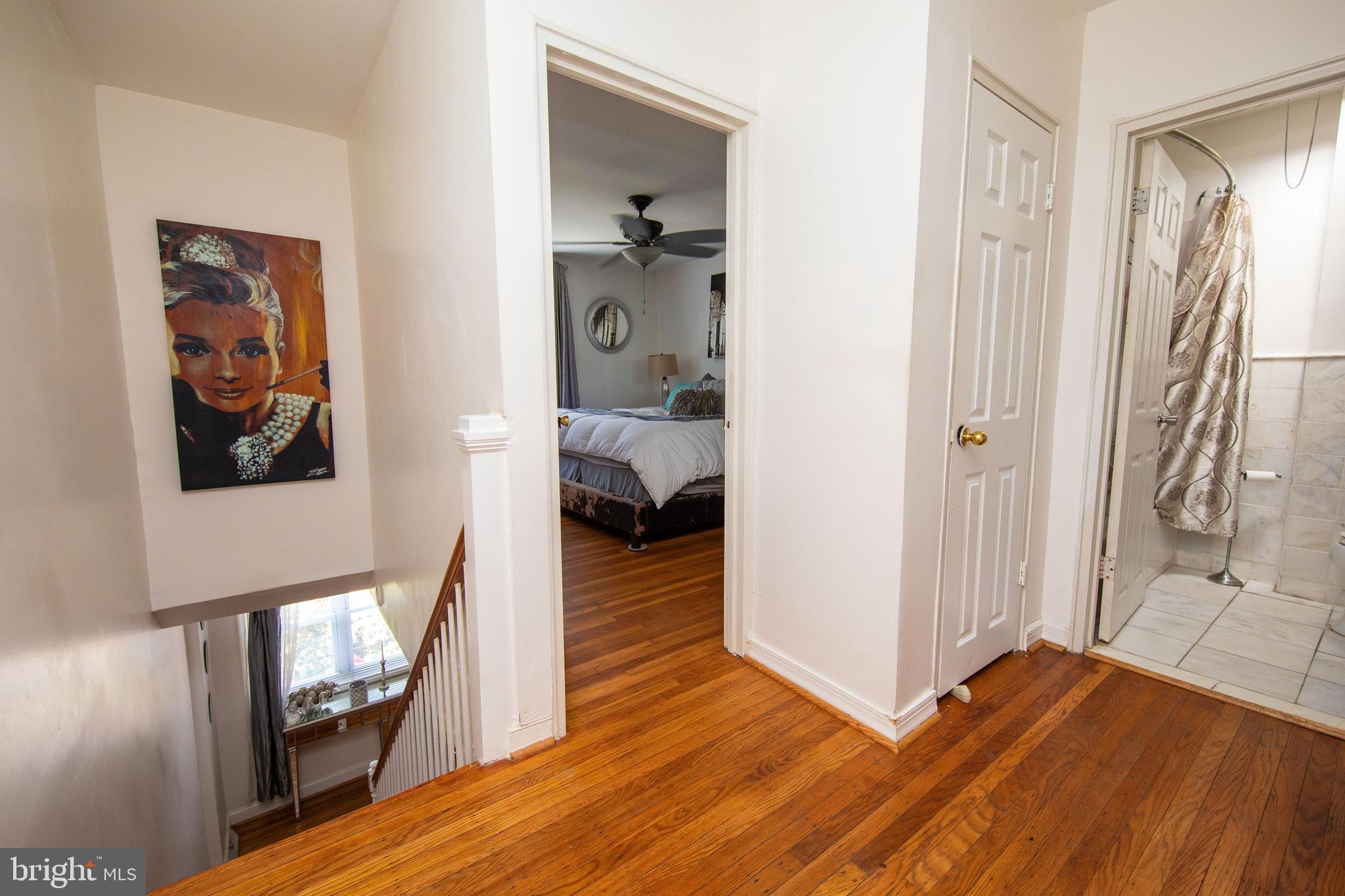 8627 Temple Road Philadelphia, PA 19150 - Photo 19 of 32 2nd floor landing
