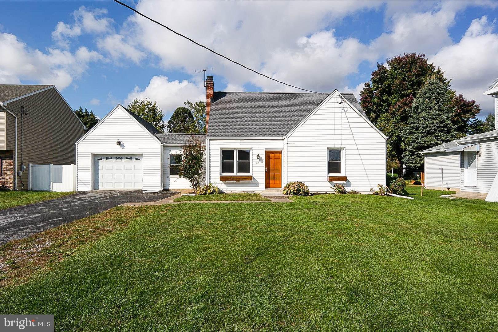 112 Colebrook Road Elizabethtown, PA 17022 - Photo 1 of 26 Gallery Image 1