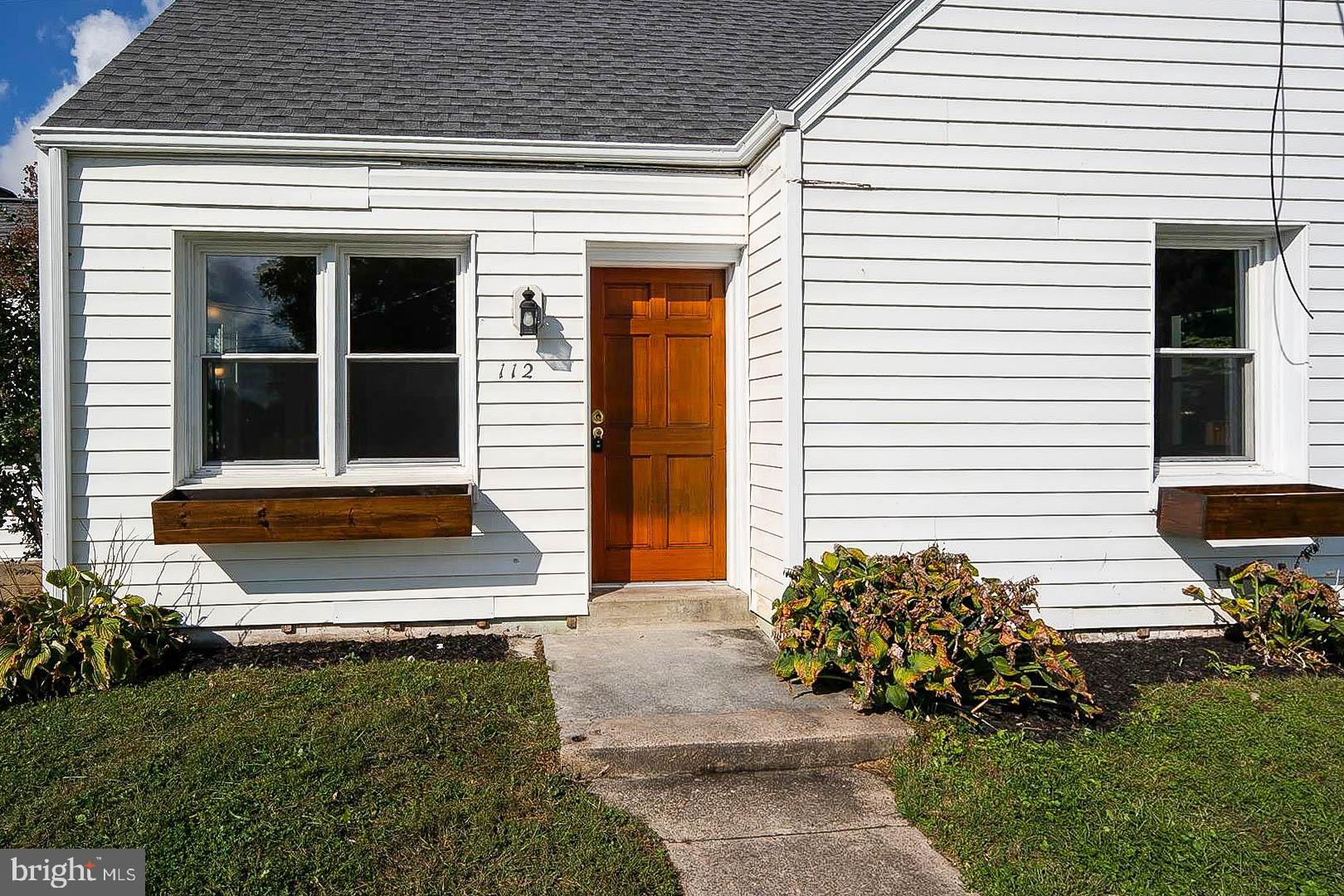 112 Colebrook Road Elizabethtown, PA 17022 - Photo 4 of 26 Gallery Image 4