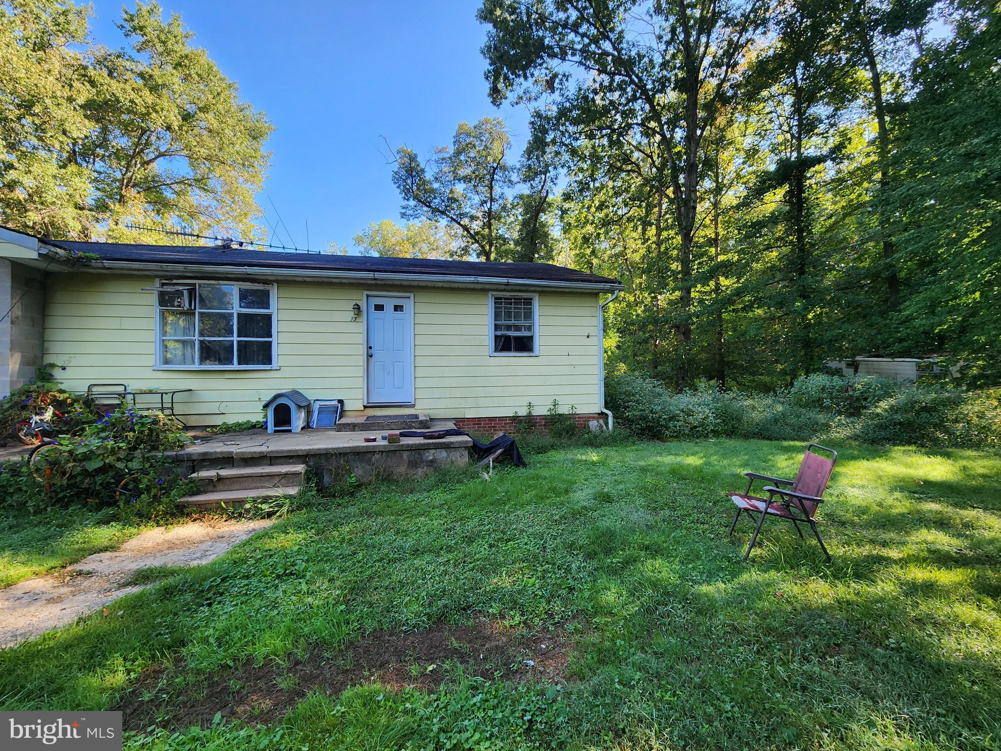 2616 Old Elk Neck Road Elkton, MD 21921 - Photo 23 of 25 a front view of a house with garden
