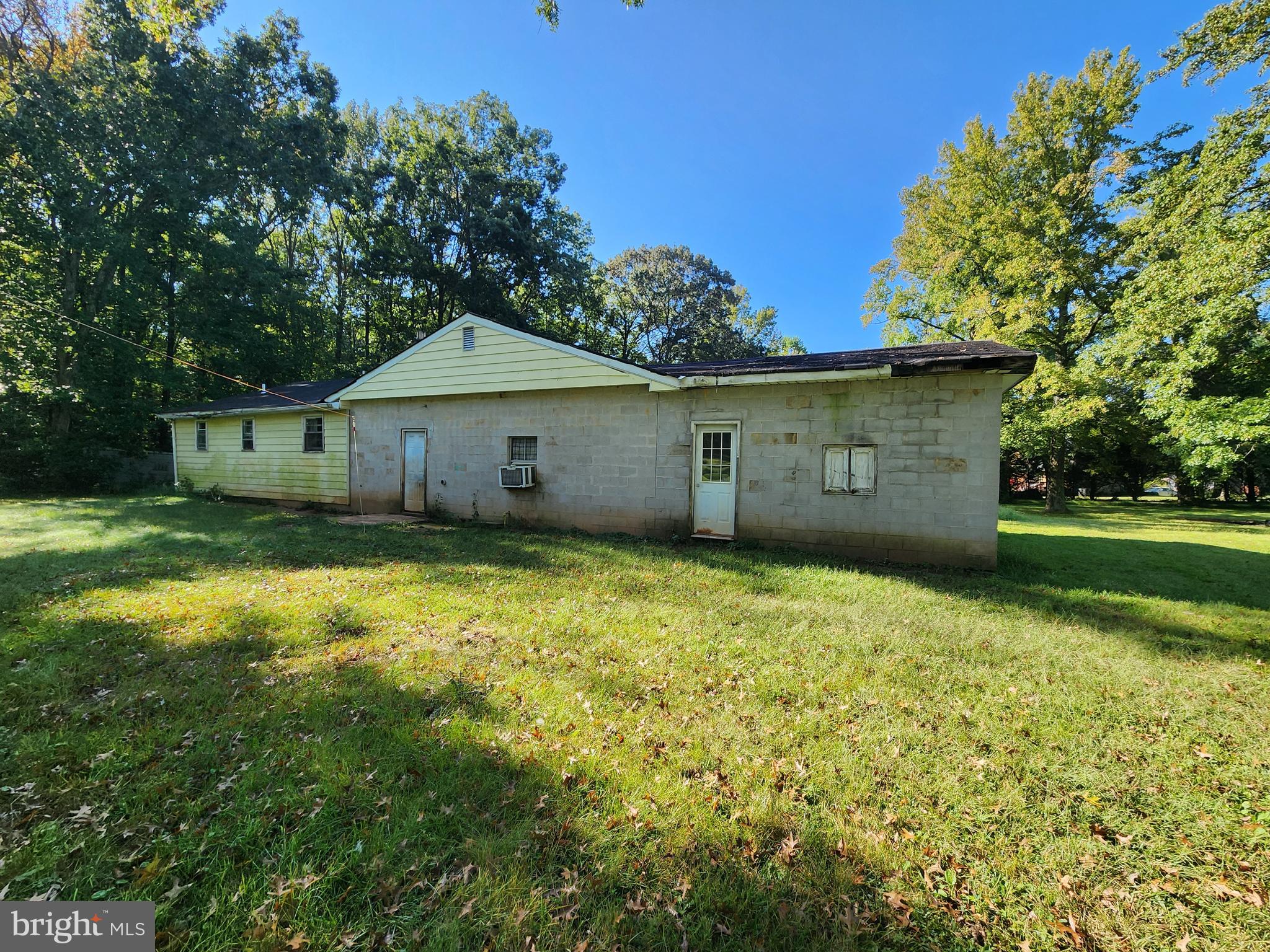 2616 Old Elk Neck Road Elkton, MD 21921 - Photo 24 of 25 a house view with a garden space