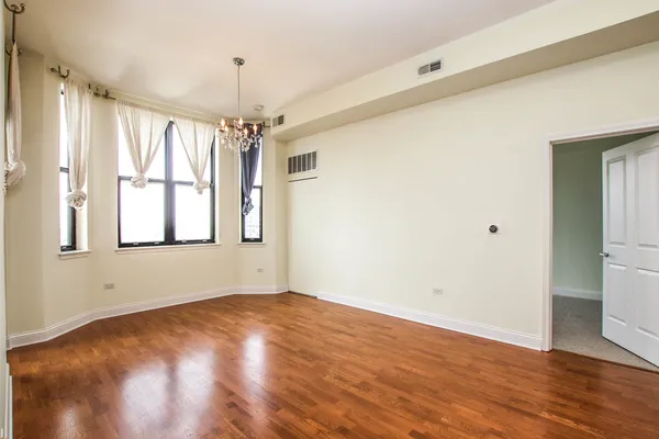 $350,000 | 1464 South Michigan Avenue, Unit 1807, Chicago, IL 60605