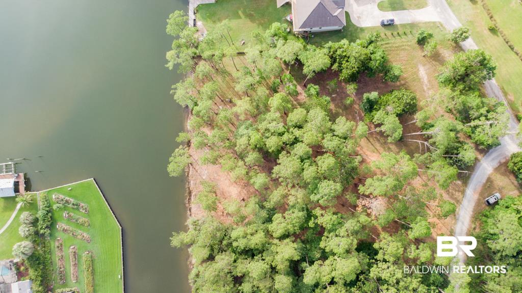 4 South Bayou Drive Elberta, AL 36530 - Photo 10 of 23