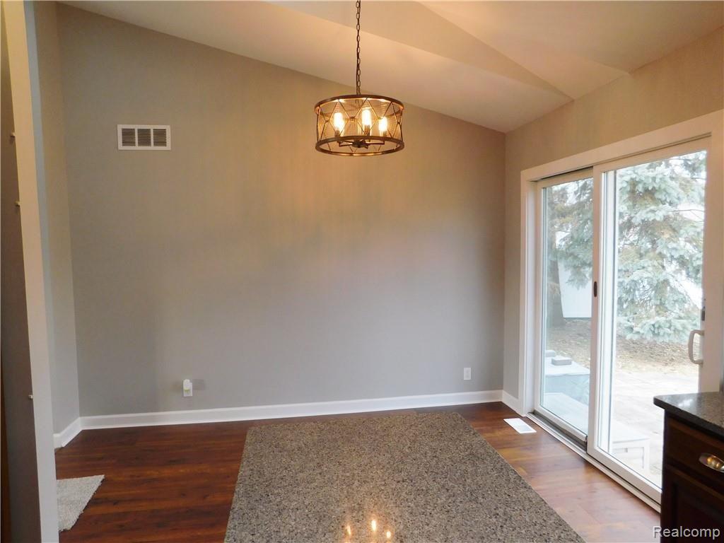 620 Renshaw Street Rochester, MI 48307 - Photo 12 of 30