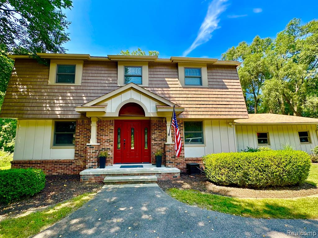 200 West Maryknoll Road Rochester Hills, MI 48309 - Photo 1 of 47