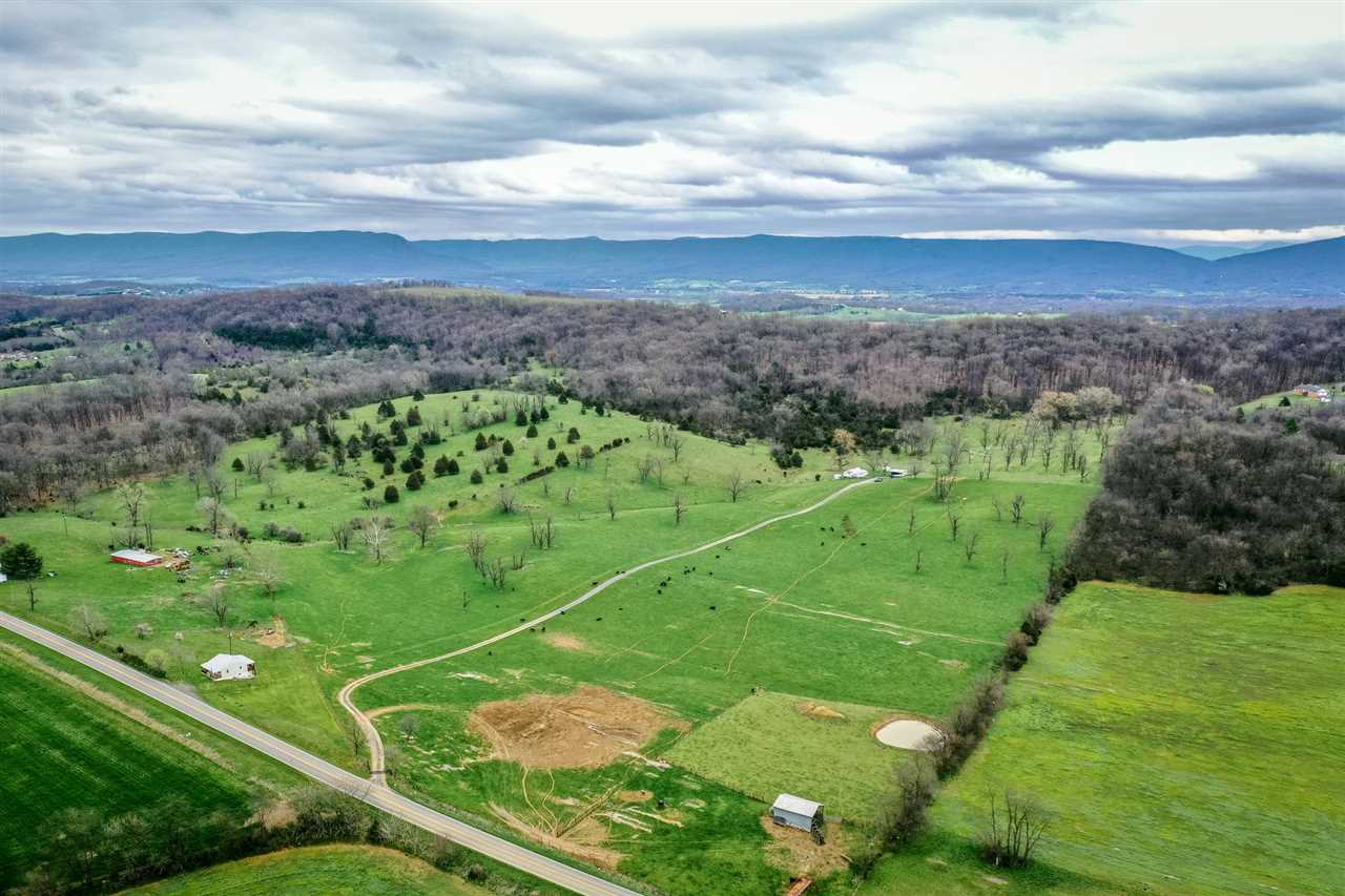1122 Senedo Road New Market, VA 22844 - Photo 20 of 30 a view of a tennis court