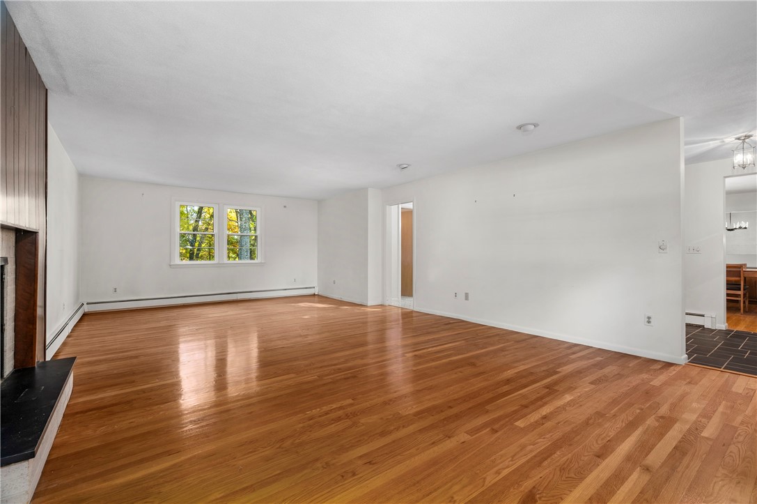 22 Secluded Court Cumberland, RI 02864 - Photo 14 of 39