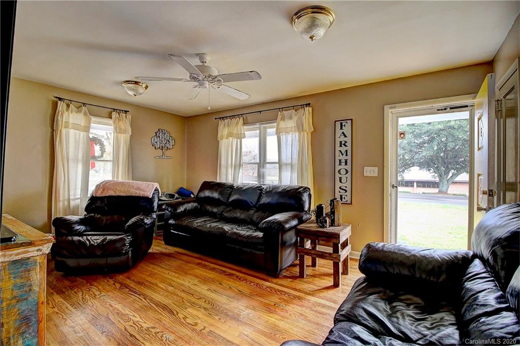 410 Charles Road Shelby, NC 28152 - Photo 9 of 20 Gallery Image 9