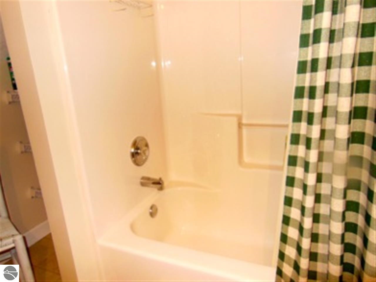 1400 West Wing Road Mount Pleasant, MI 48858 - Photo 19 of 65 1782479-19.JPG