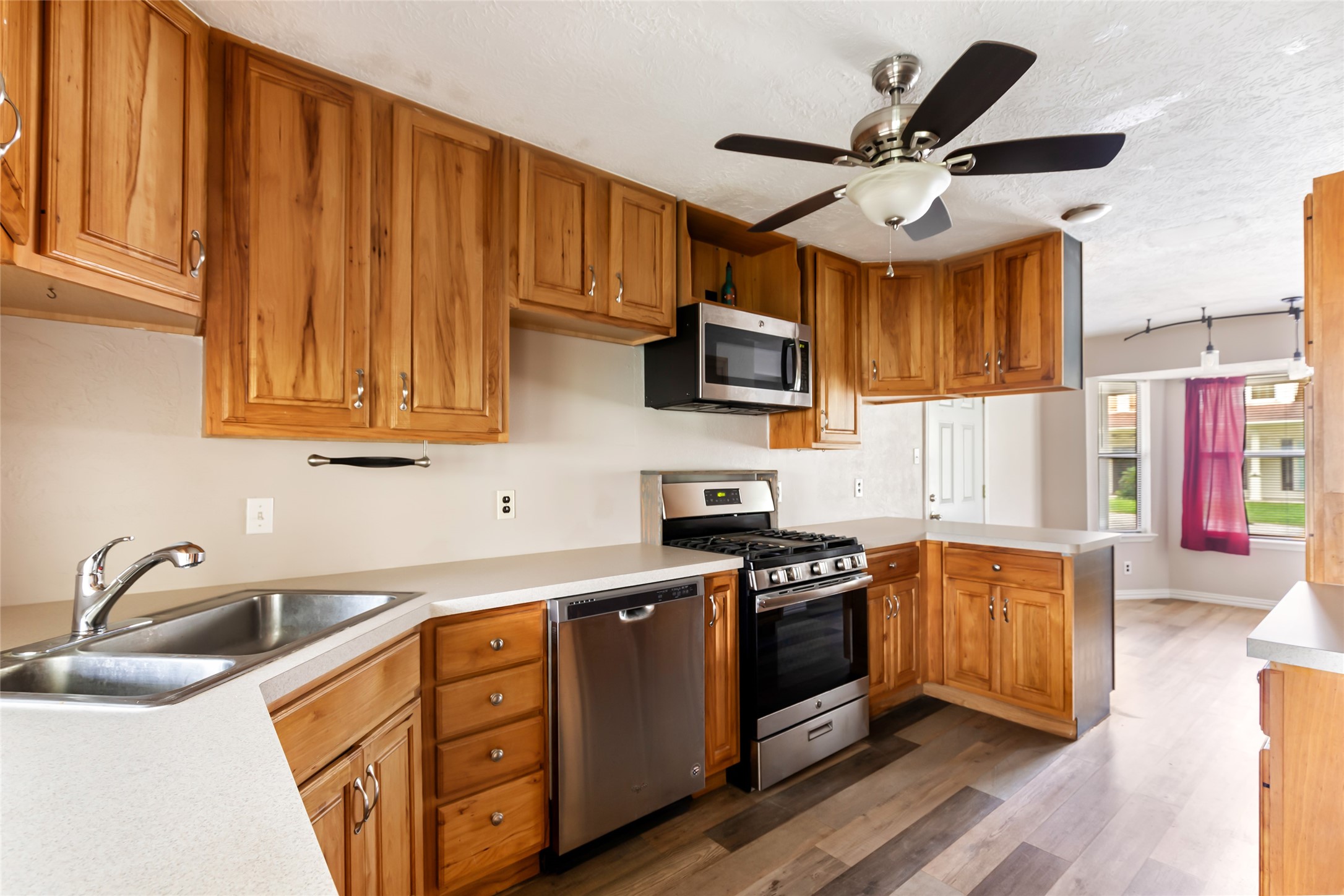 123 Burwell Road Highlands, TX 77562 - Photo 22 of 25 Surprising large kitchen and storage with new countertops