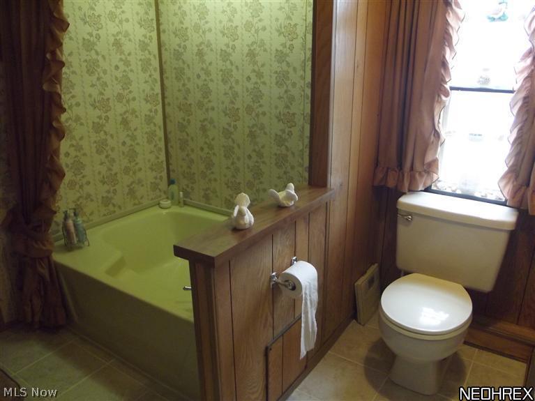 6610 Lear Nagle Road, Unit 242 North Ridgeville, OH 44039 - Photo 12 of 18